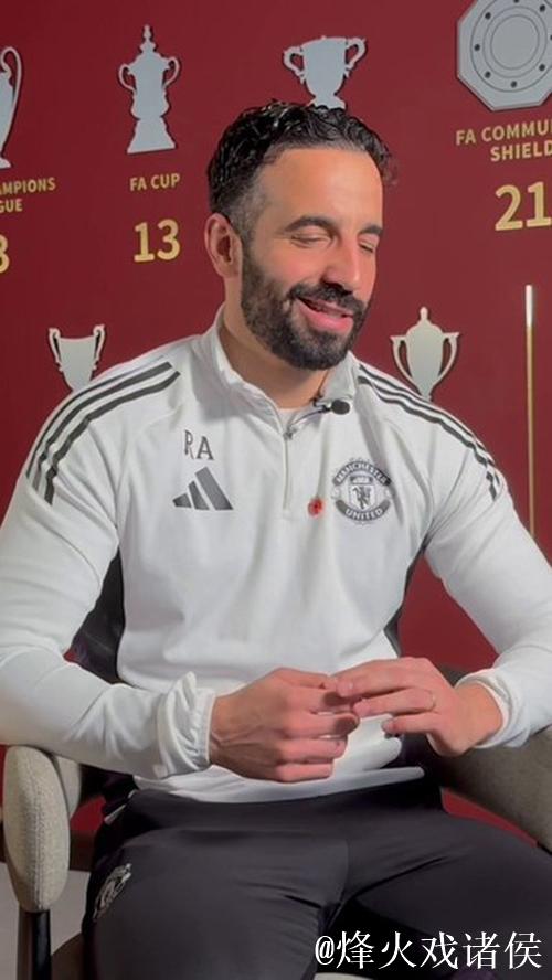 曼联欲卖穆帅引援最后独苗,皇马拜仁感兴趣!阿莫林想加强边翼卫 曼联欲卖穆帅引援最后独苗,皇马拜仁感兴趣!阿莫林想加强边翼卫